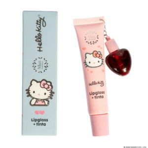 Lip gloss + tina