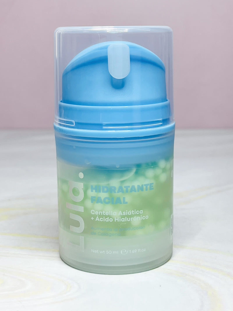 Hidratante facial con perlas azul