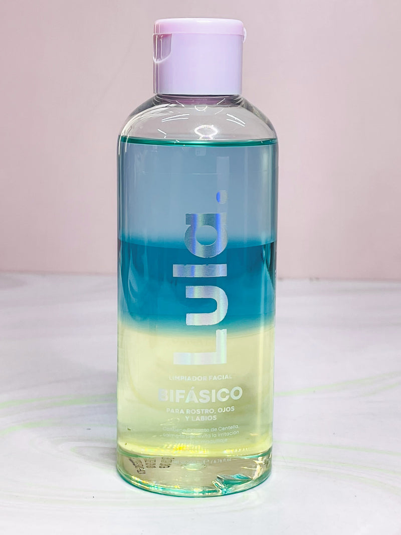 Limpiador facial bifásico