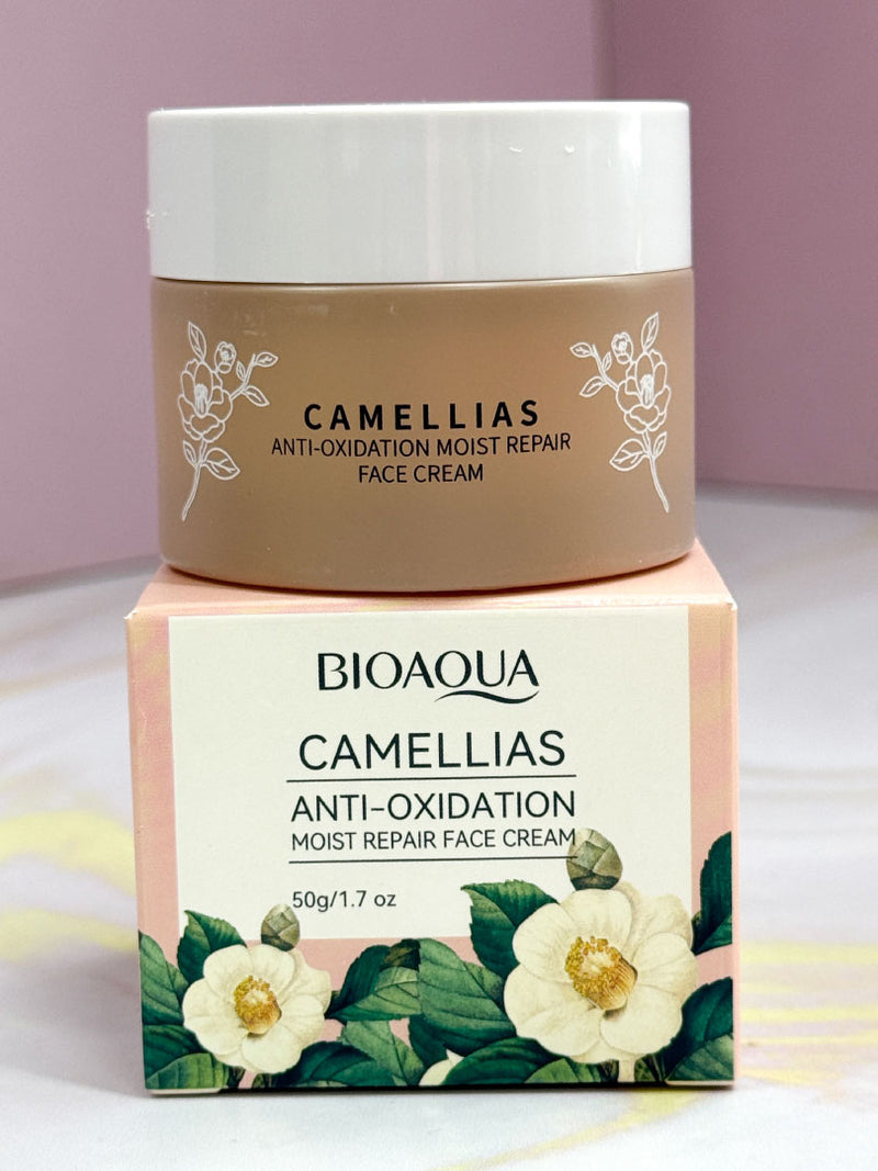 Crema facial de camellias