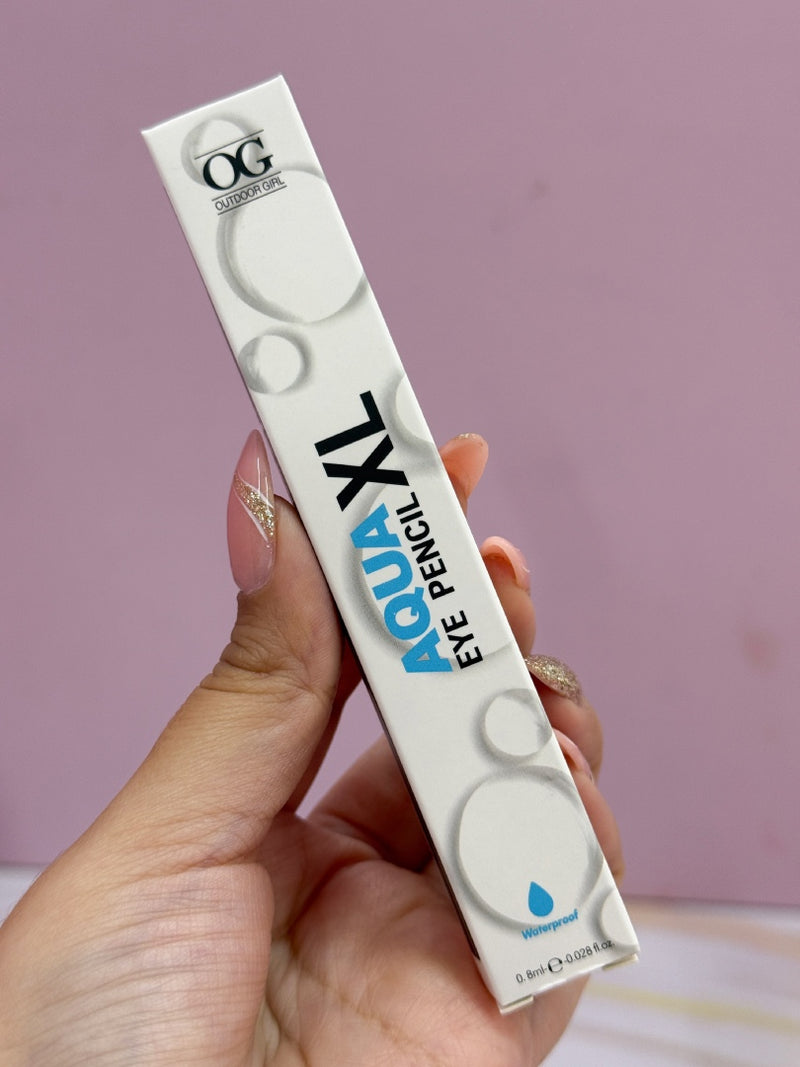Delineador ultimate pen en plumón negro